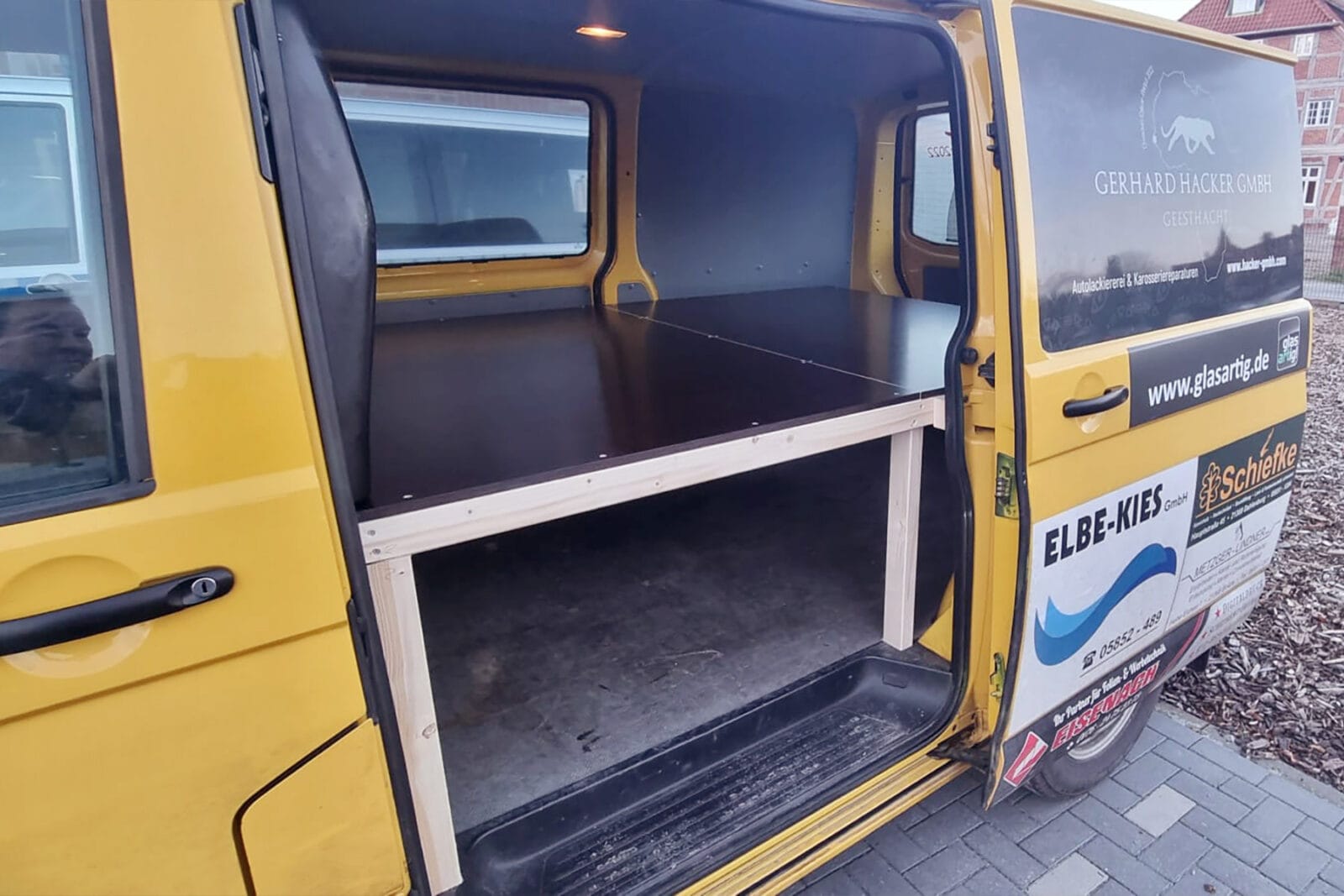 TRUDE IST EINGERICHTET! 2 GH Innenausbau01 Blog