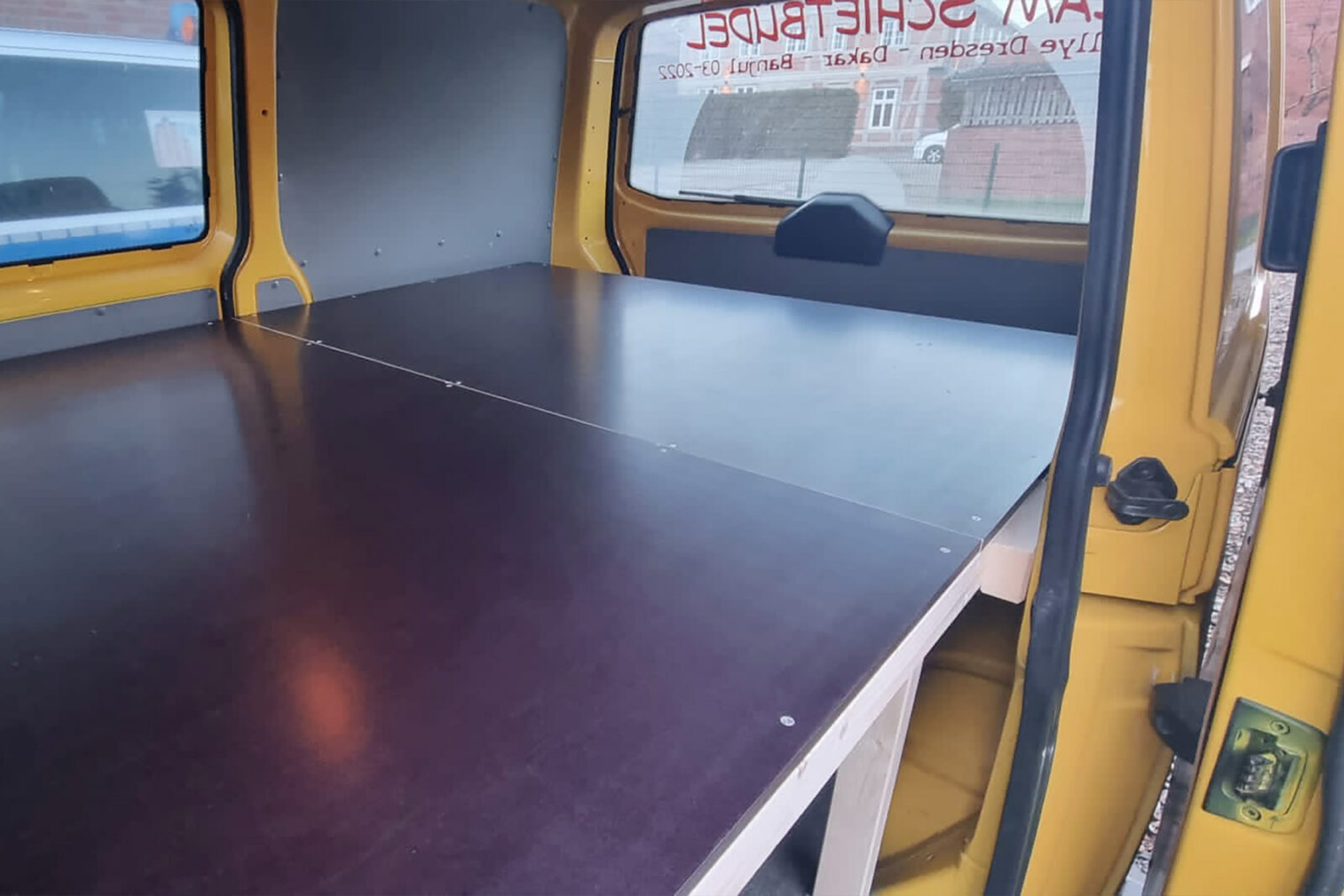 TRUDE IST EINGERICHTET! 1 GH Innenausbau02 Blog