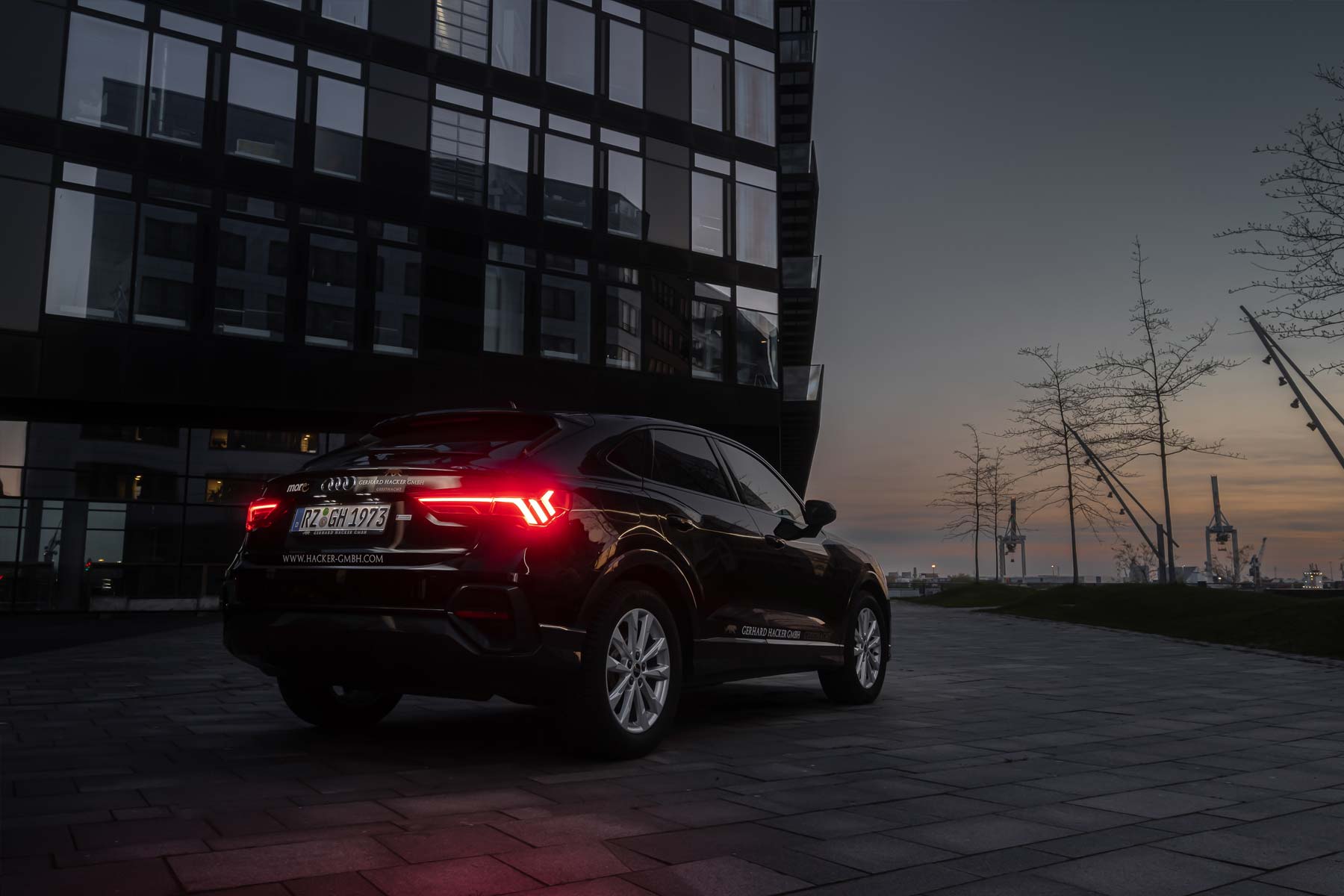 hacker auto lack und Karosserie